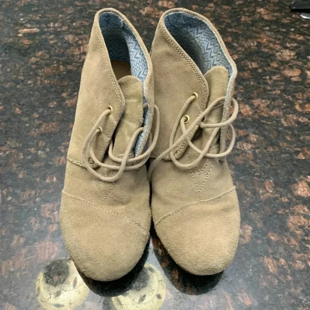 Tan Toms wedges, women's size 7-1/2